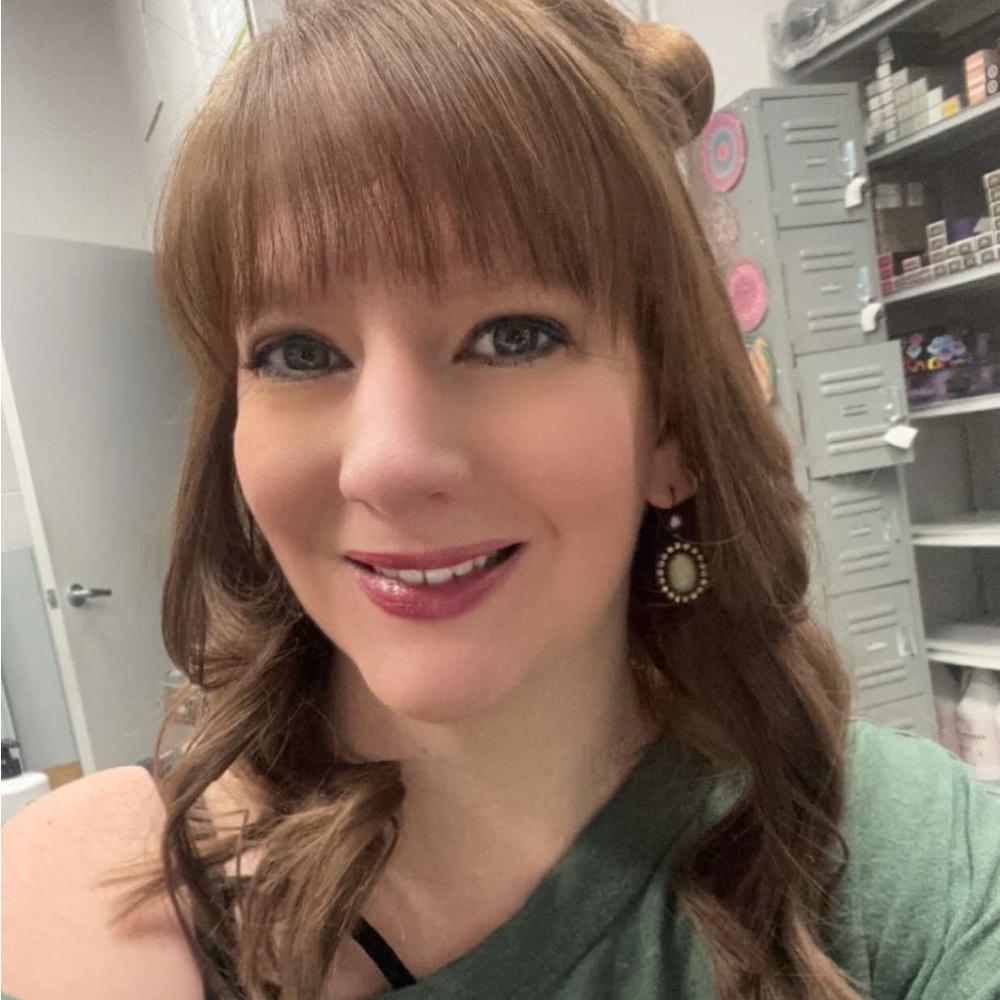 Meet your Posher, Natalie